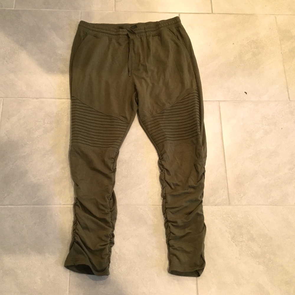 Bleecker & Mercer Joggers